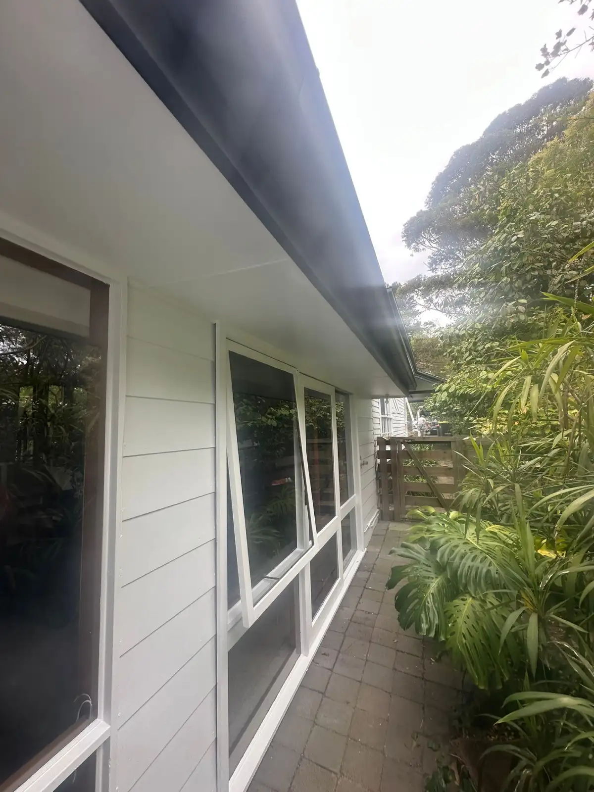 Weatherboard repaint